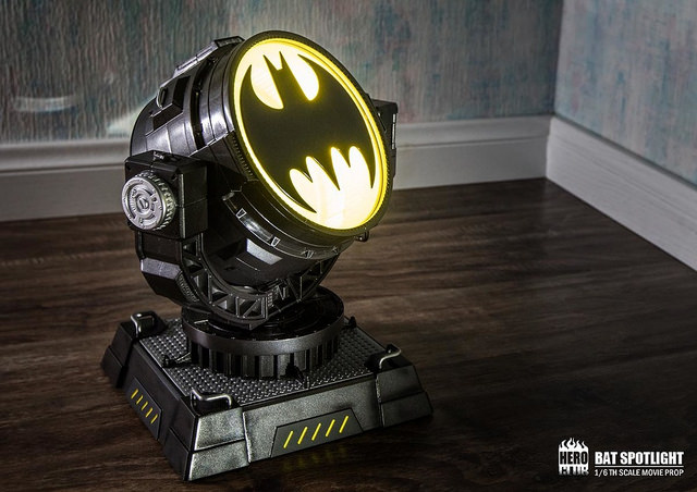 Batman Movie Prop - 1/6 by Hero Club