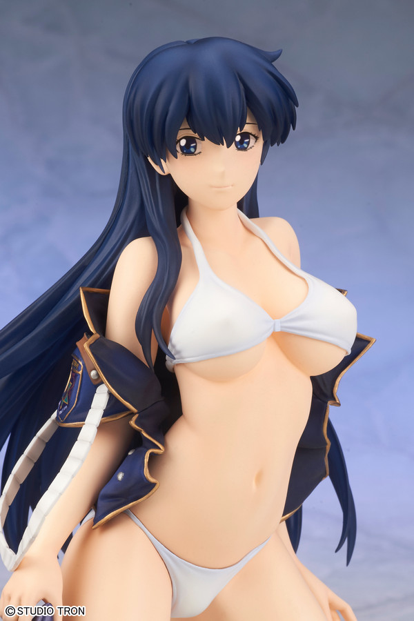 “Silent Möbius” Katsumi Liqueur Grand Toys Swimsuit Jacket ver.