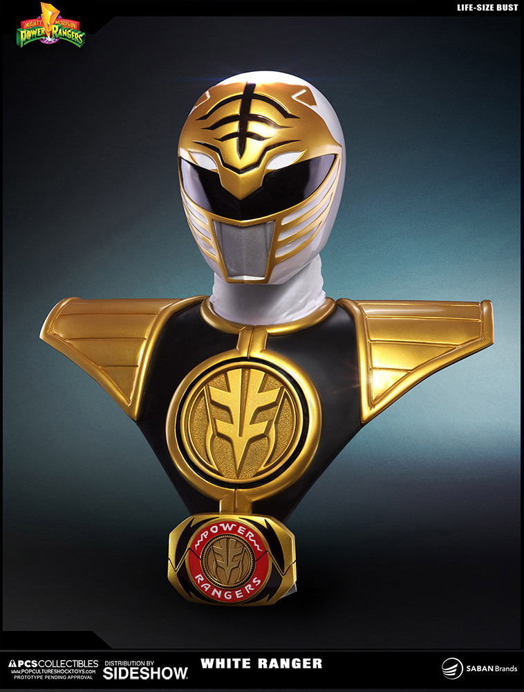 งานบัสงาม ๆ ของ White Ranger ขนาด 1:1
