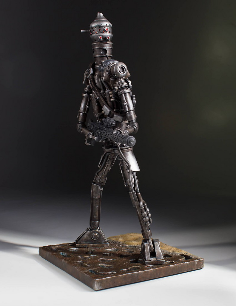 Gentle Giant Star Wars Assassin's Robot [IG-88] 1/8 Proportional Statue Statue