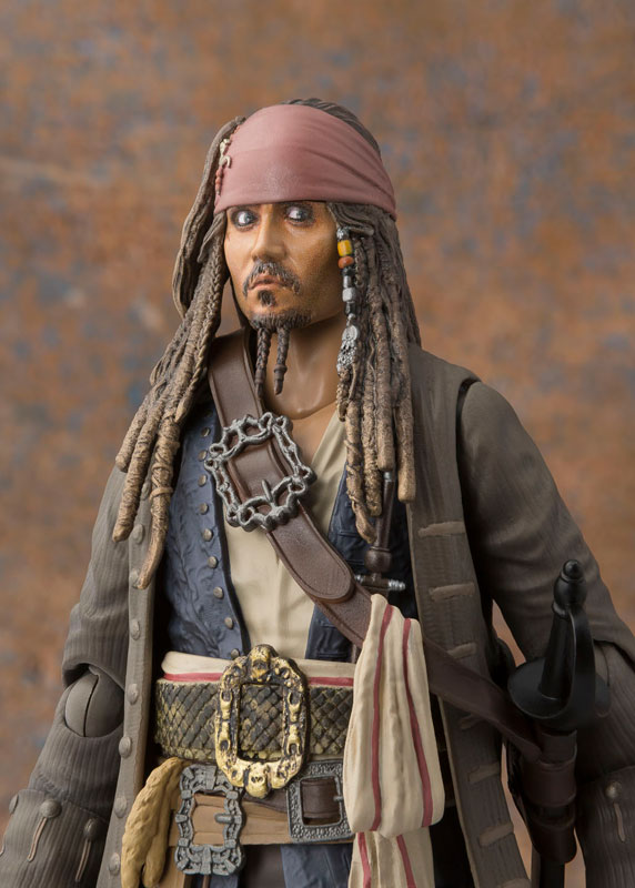 S.H. Figuarts - Captain Jack Sparrow Pirates of the Caribbean: Dead men tell no tales