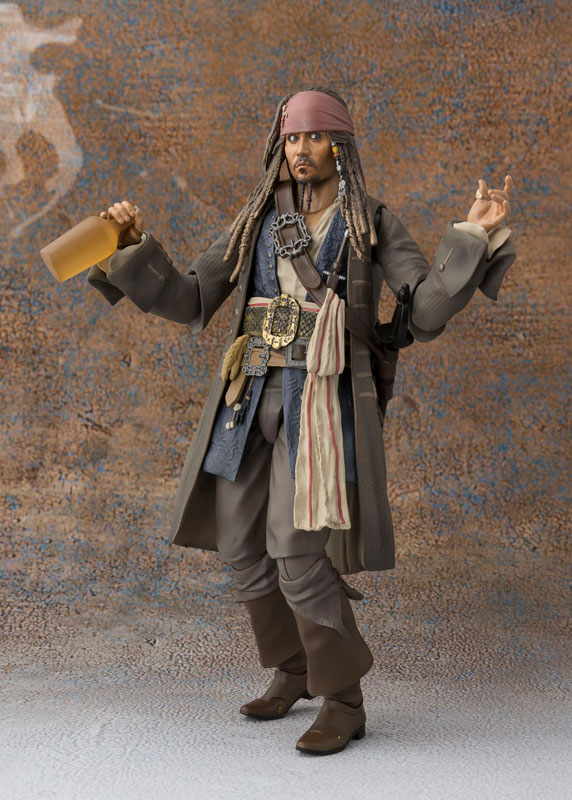 S.H. Figuarts - Captain Jack Sparrow Pirates of the Caribbean: Dead men tell no tales