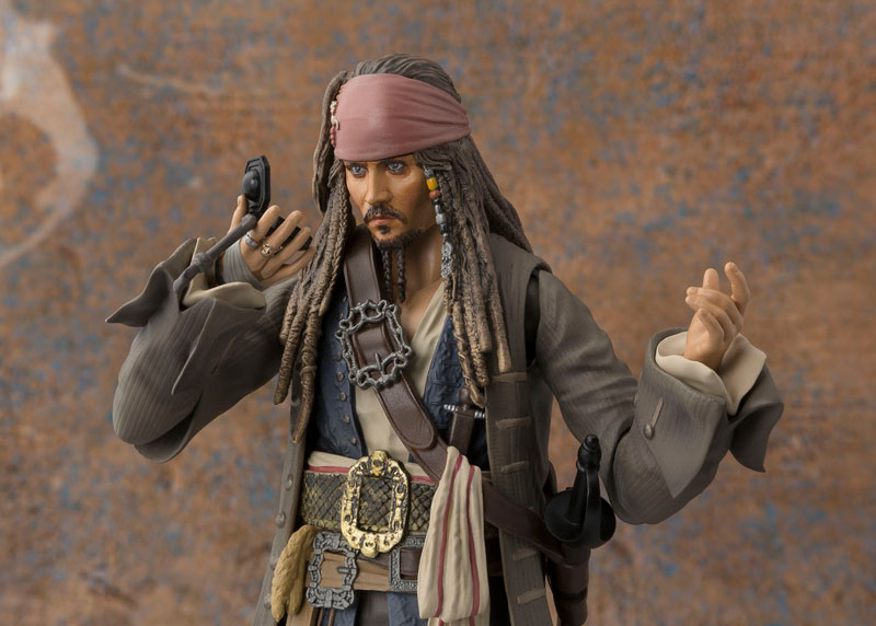 S.H. Figuarts - Captain Jack Sparrow Pirates of the Caribbean: Dead men tell no tales