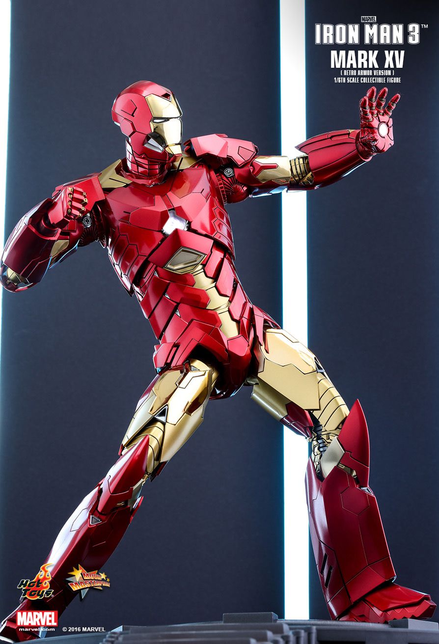IRON MAN 3 SNEAKY MARK XV (RETRO ARMOR VERSION)