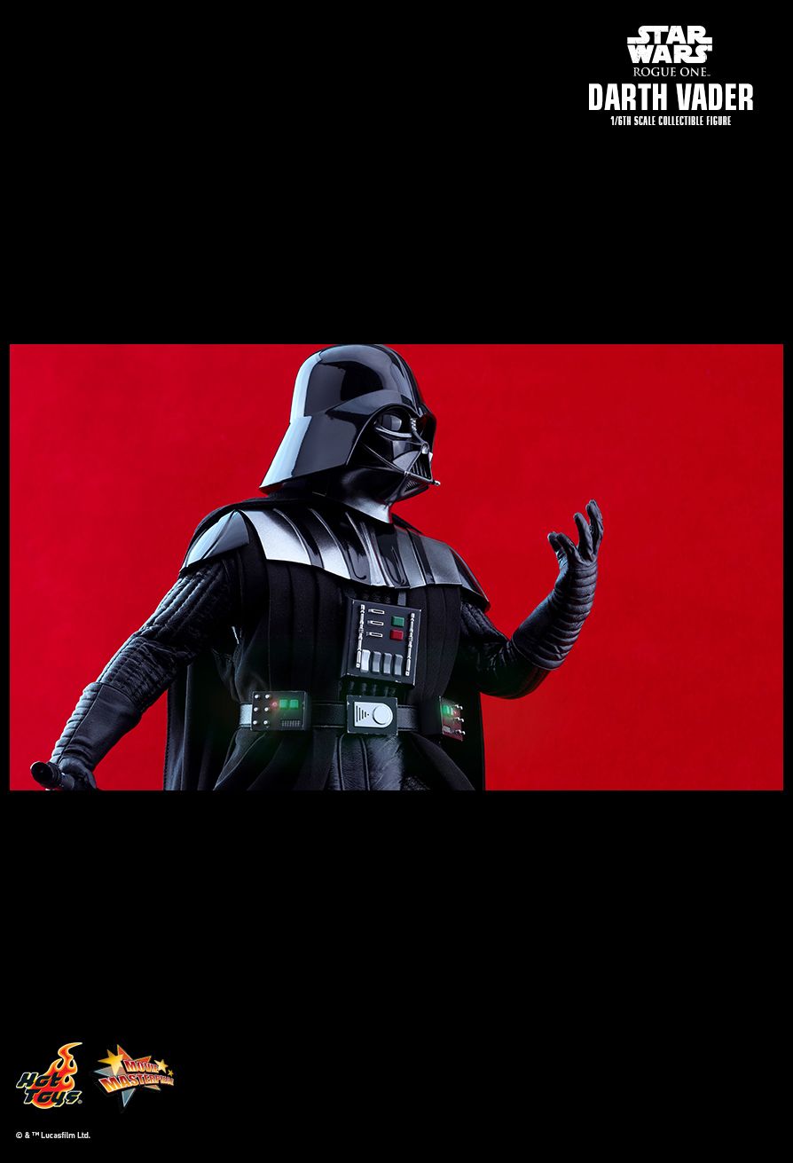 ROGUE ONE: A STAR WARS STORY DARTH VADER