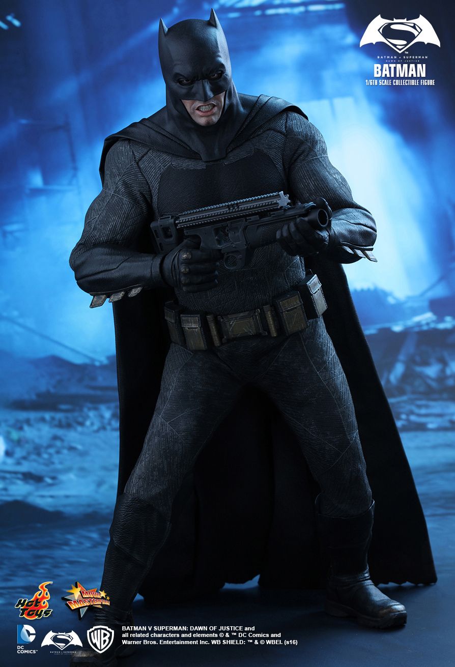 BATMAN V SUPERMAN: DAWN OF JUSTICE BATMAN