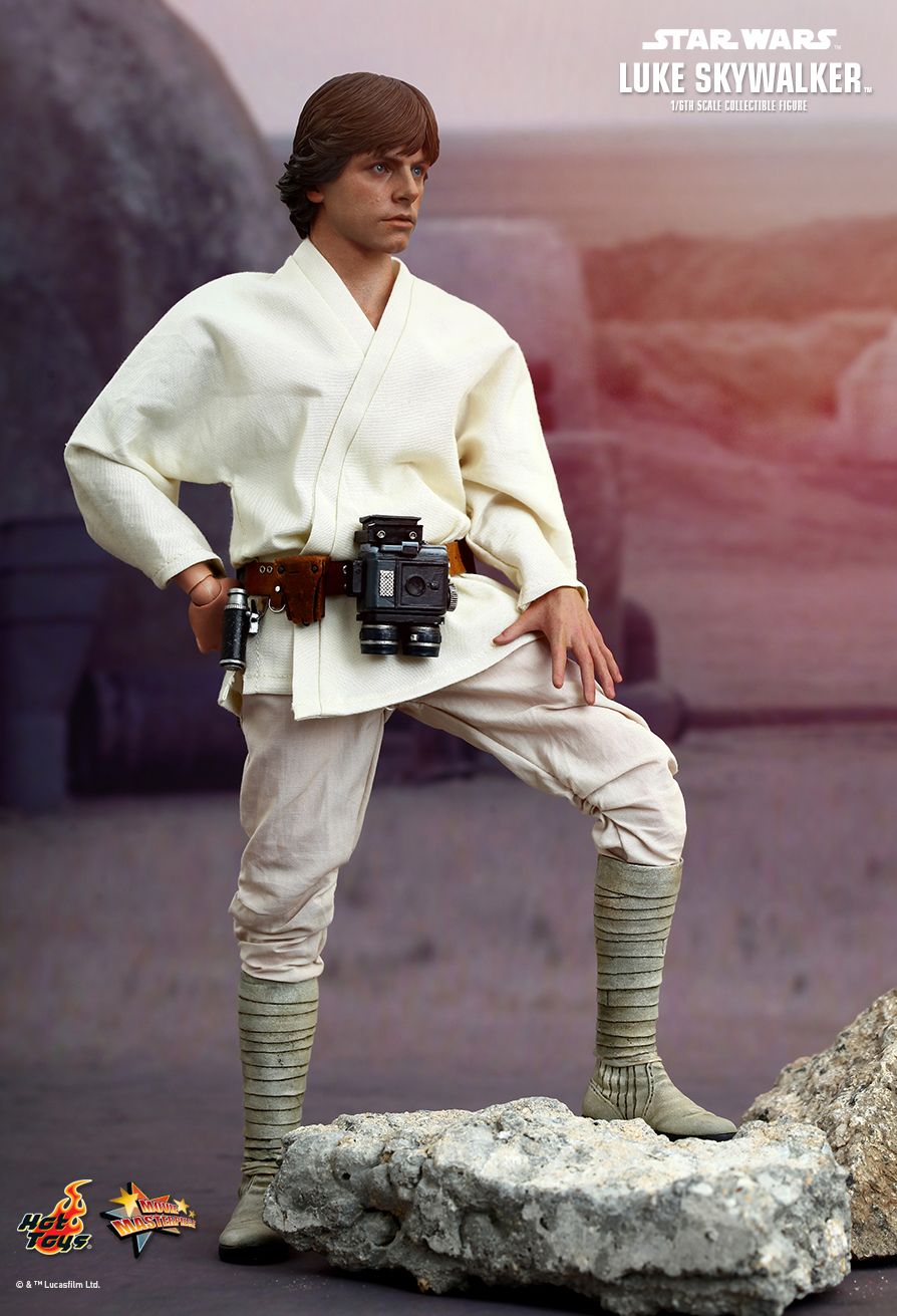 STAR WARS: EPISODE IV A NEW HOPE LUKE SKYWALKER