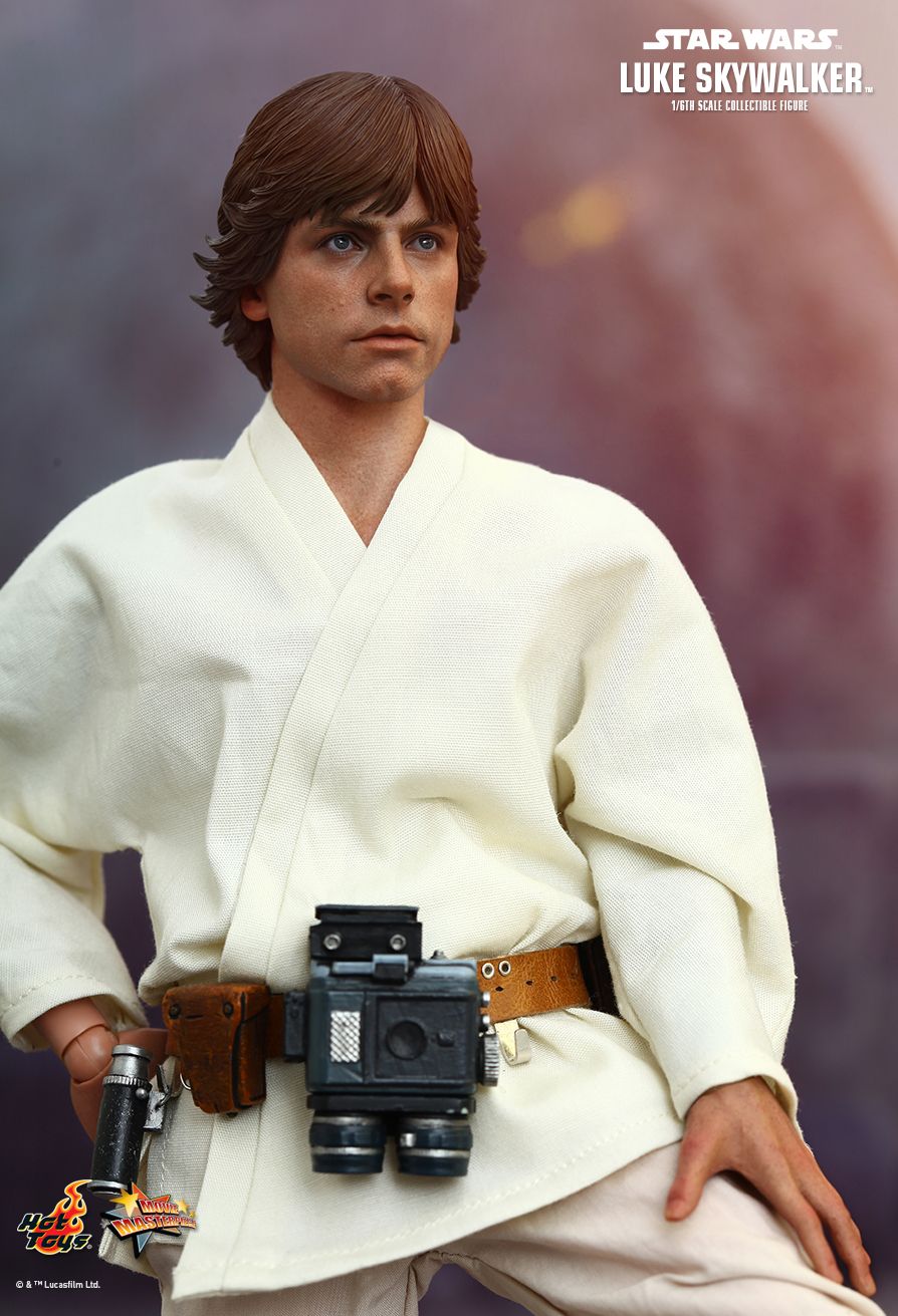 STAR WARS: EPISODE IV A NEW HOPE LUKE SKYWALKER