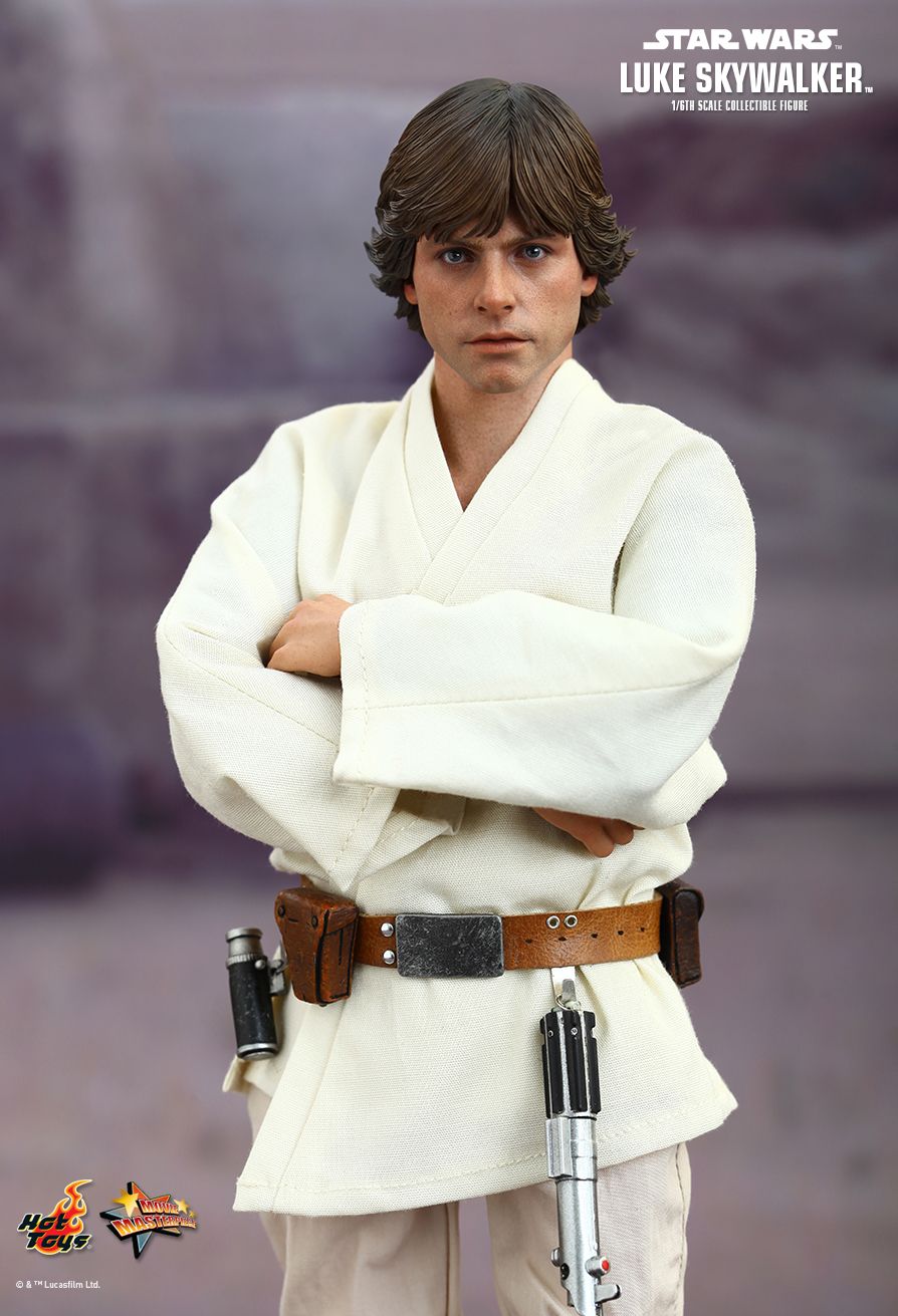 STAR WARS: EPISODE IV A NEW HOPE LUKE SKYWALKER