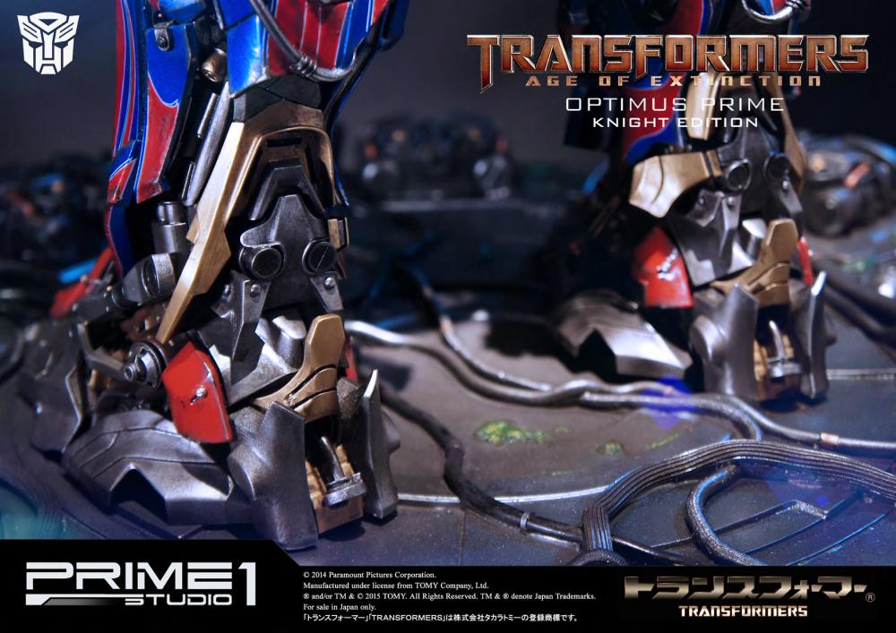 Transformers / Lost Age Optimus Prime Polystone Statue Night Edition