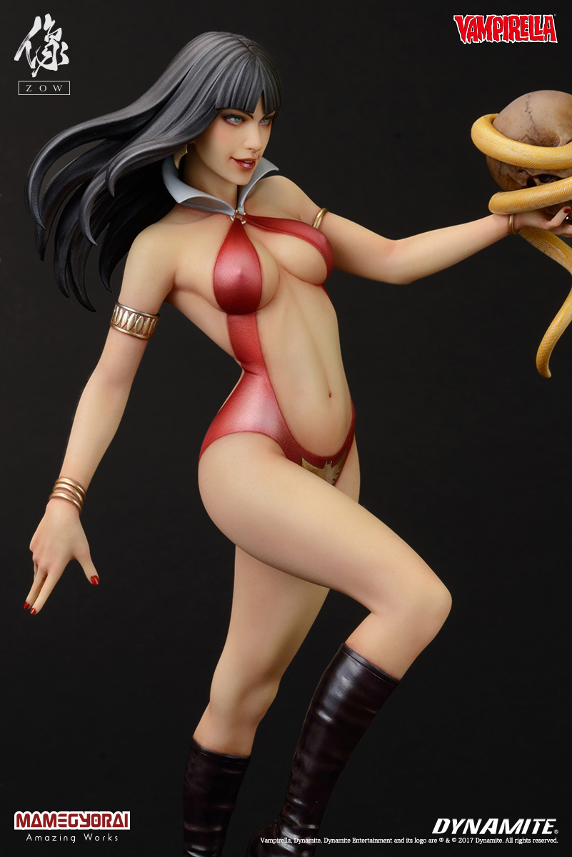 Statue (ZOW) / Bumpyrella whole body