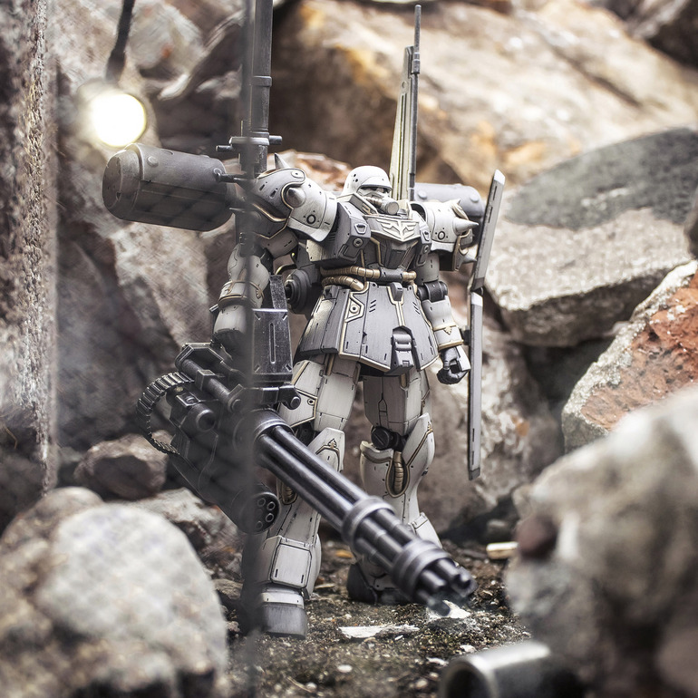 งาน custom: HGUC 1/144 Geara Zulu [Angelo Sauper]