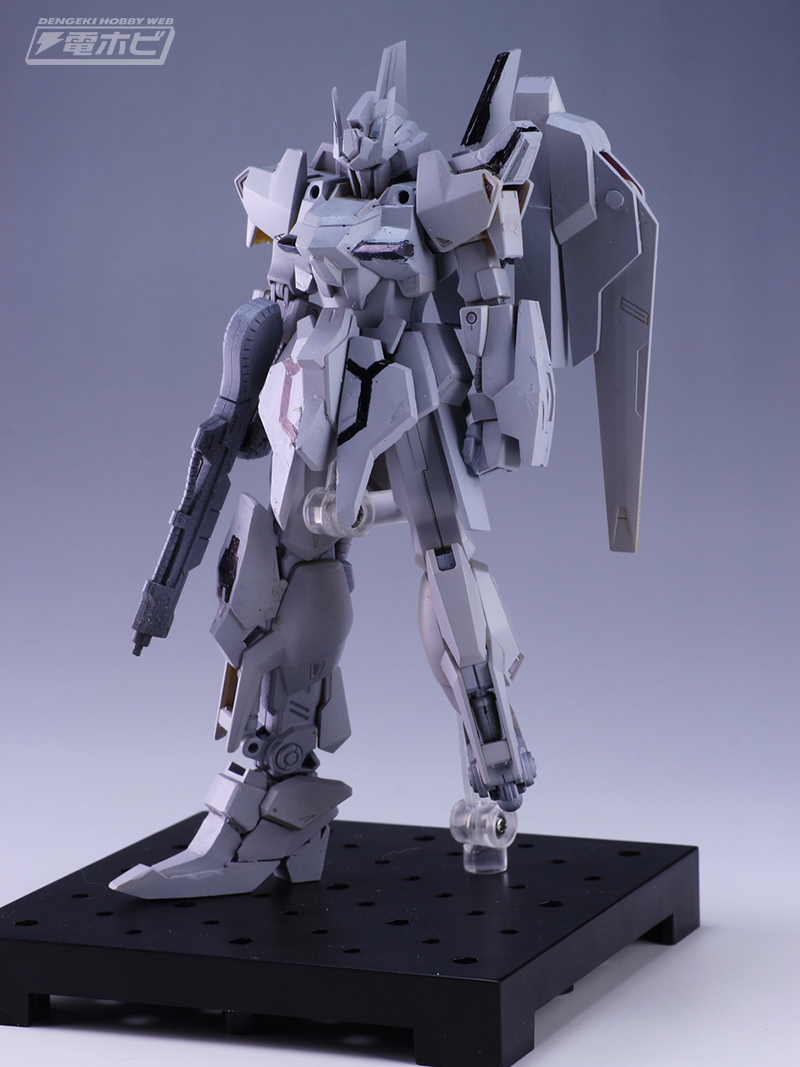 HGBF 1/144 Luna Geyser Gundam