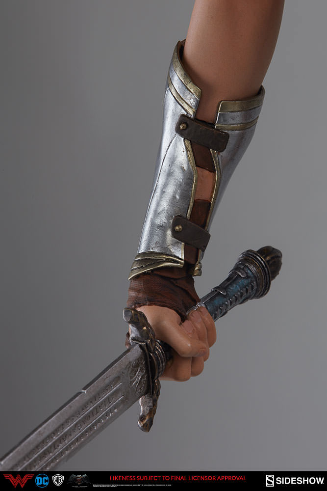 Wonder Woman (Premium Format™ Figure by Sideshow Collectibles)