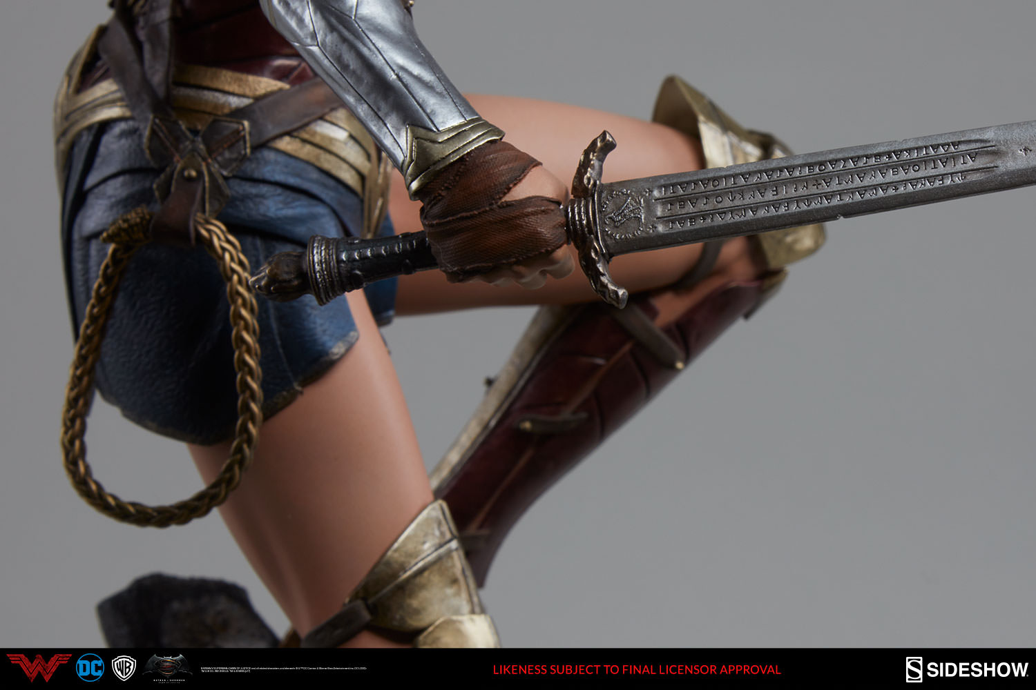Wonder Woman (Premium Format™ Figure by Sideshow Collectibles)