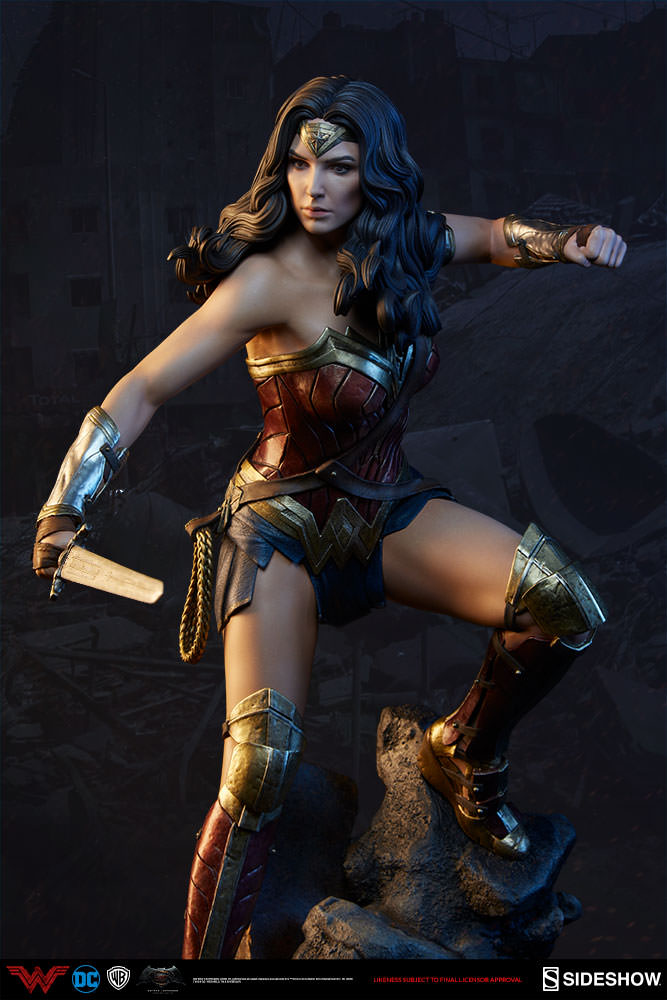 Wonder Woman (Premium Format™ Figure by Sideshow Collectibles)