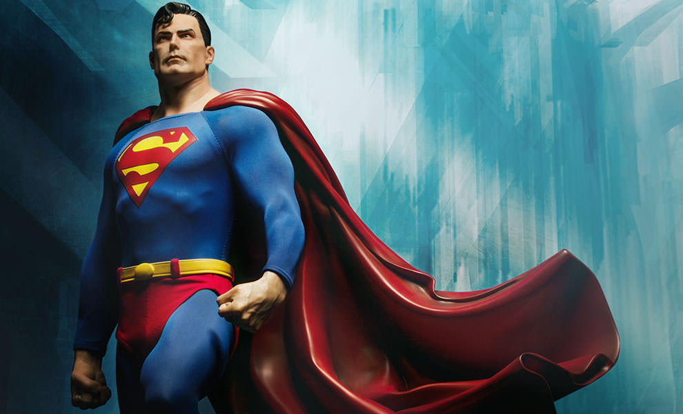 Superman Figure Premium Format™ Figure by Sideshow Collectibles