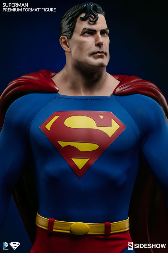 Superman Figure Premium Format™ Figure by Sideshow Collectibles