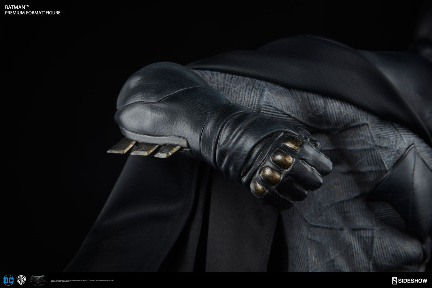 Batman Premium Format™ Figure by Sideshow Collectibles