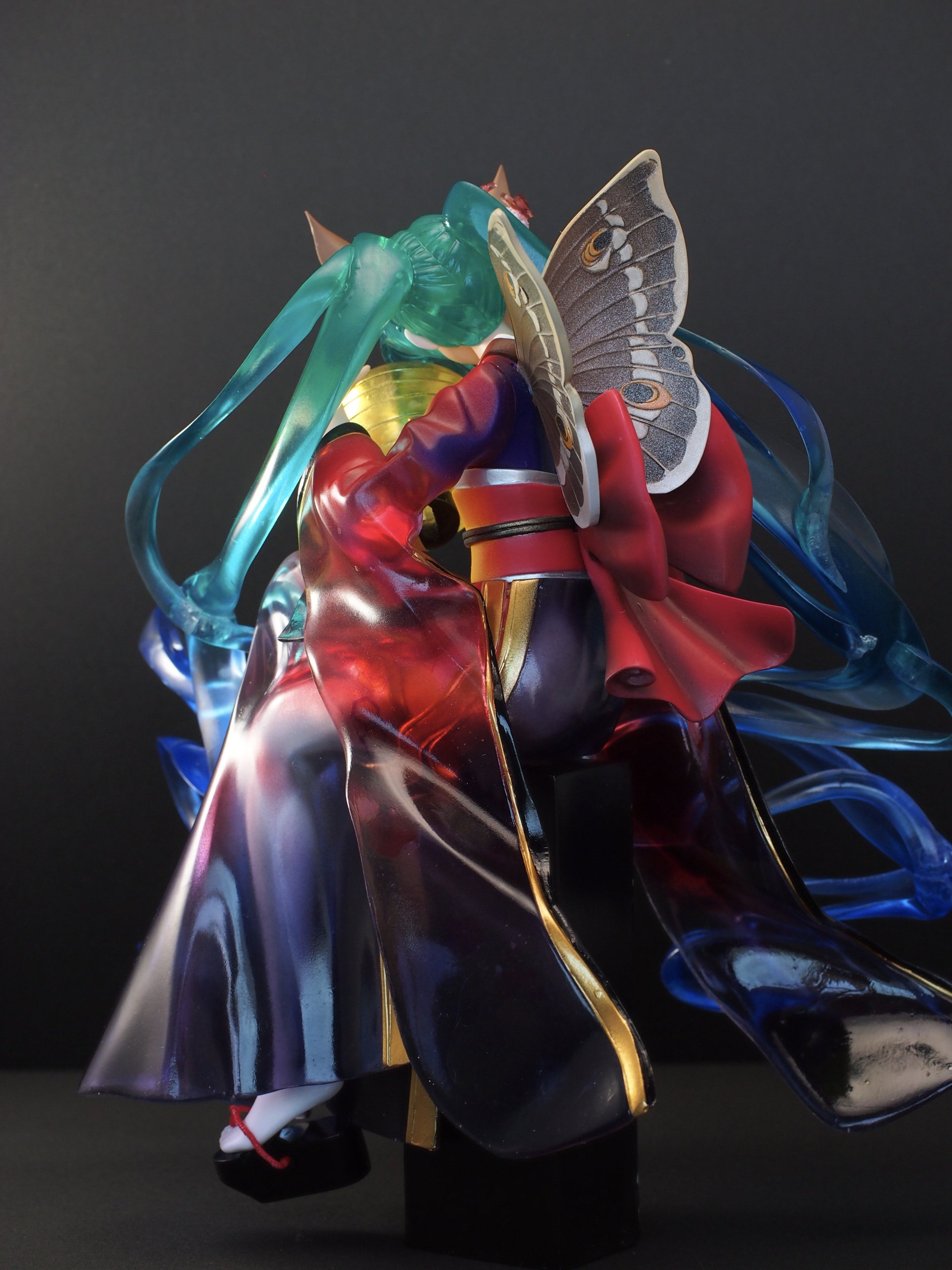 Moth Princess Miku completed by Quarts-sama