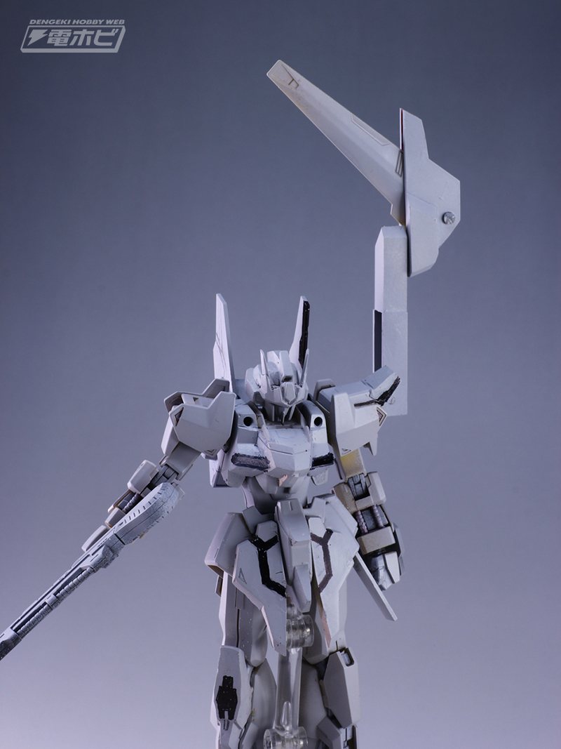 HGBF 1/144 Luna Geyser Gundam