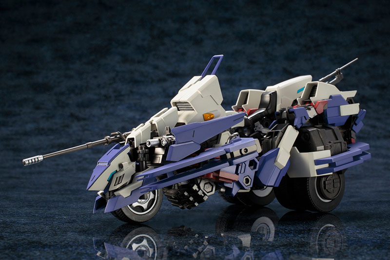 Hexa Gear 1/24 Rayblade Impulse Plastic Model