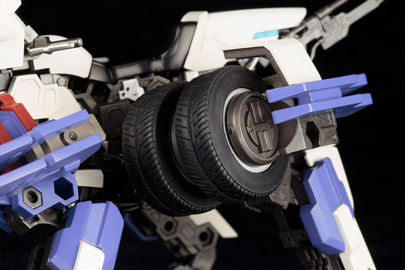 Hexa Gear 1/24 Rayblade Impulse Plastic Model