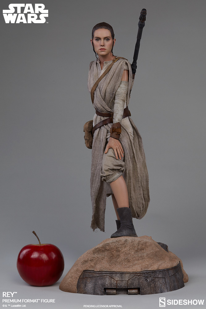 Rey Premium Format™ Figure by Sideshow Collectibles