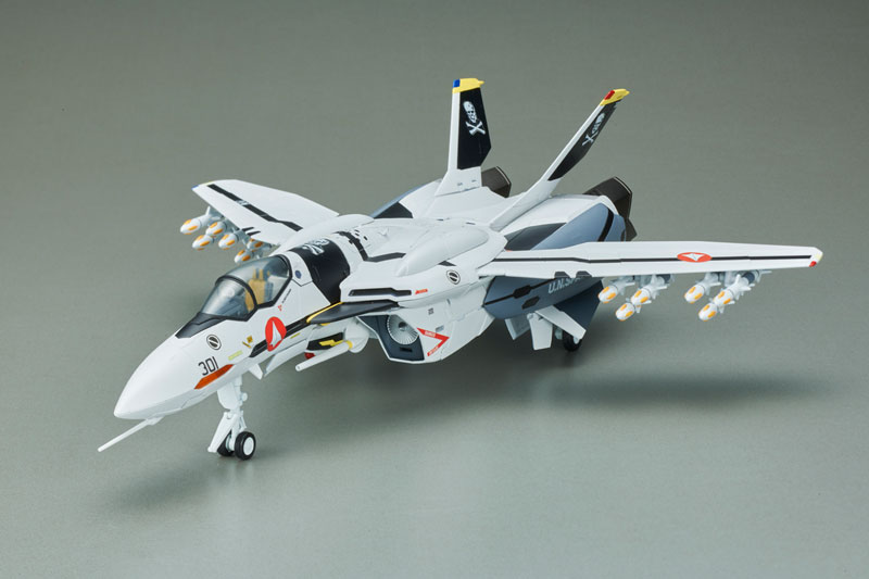 VF-0S Phoenix Focker Type from Macross Zero