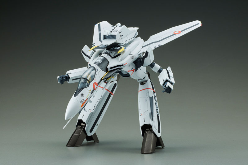 VF-0S Phoenix Focker Type from Macross Zero