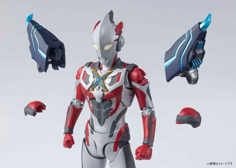 S.H. Figuarts - Ultraman X & Gomora Armor Set Ultraman X