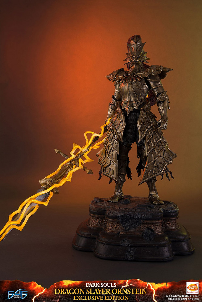 Dark Souls - DRAGON SLAYER ORNSTEIN (REGULAR / EXCLUSIVE)