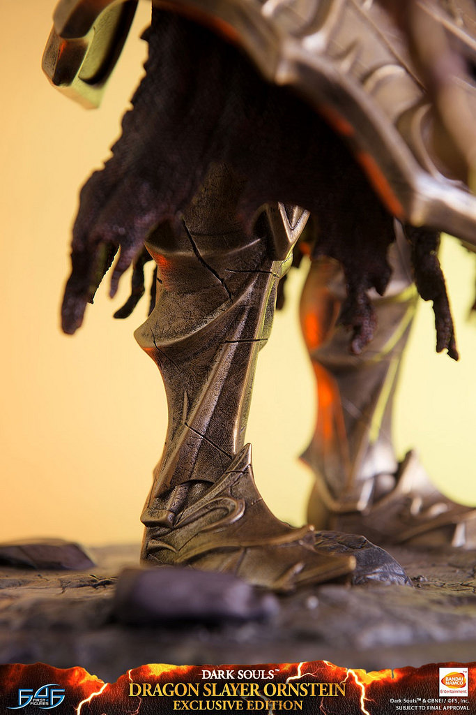 Dark Souls - DRAGON SLAYER ORNSTEIN (REGULAR / EXCLUSIVE)