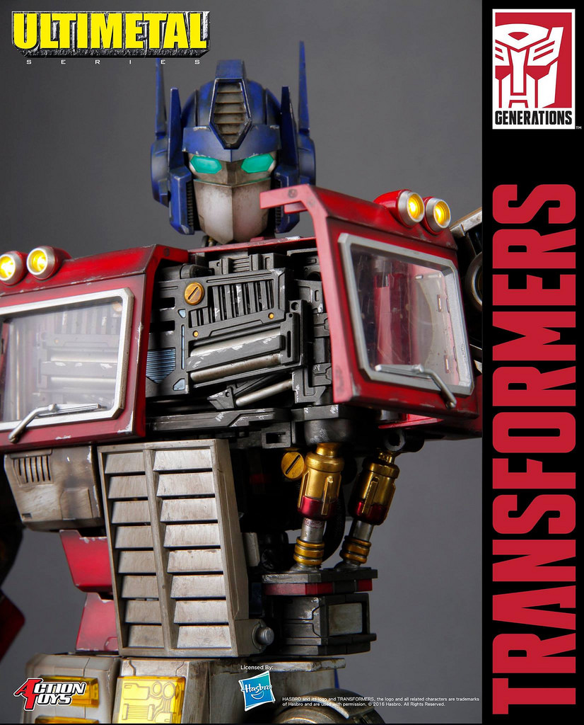 Transformers - Optimus Prime Battle Damaged