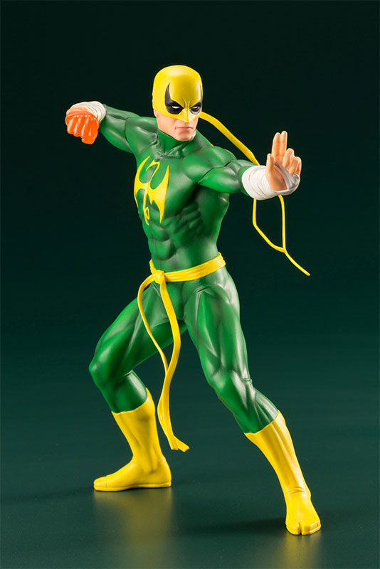ARTFX+ - MARVEL UNIVERSE Defenders: Iron Fist