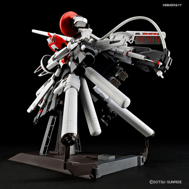MG 1/100 S DEEP STRIKER