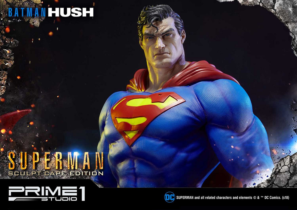 Superman Sculpt Cape Edition