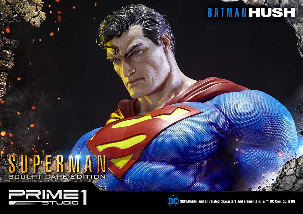Superman Sculpt Cape Edition