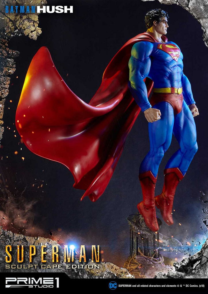 Superman Sculpt Cape Edition