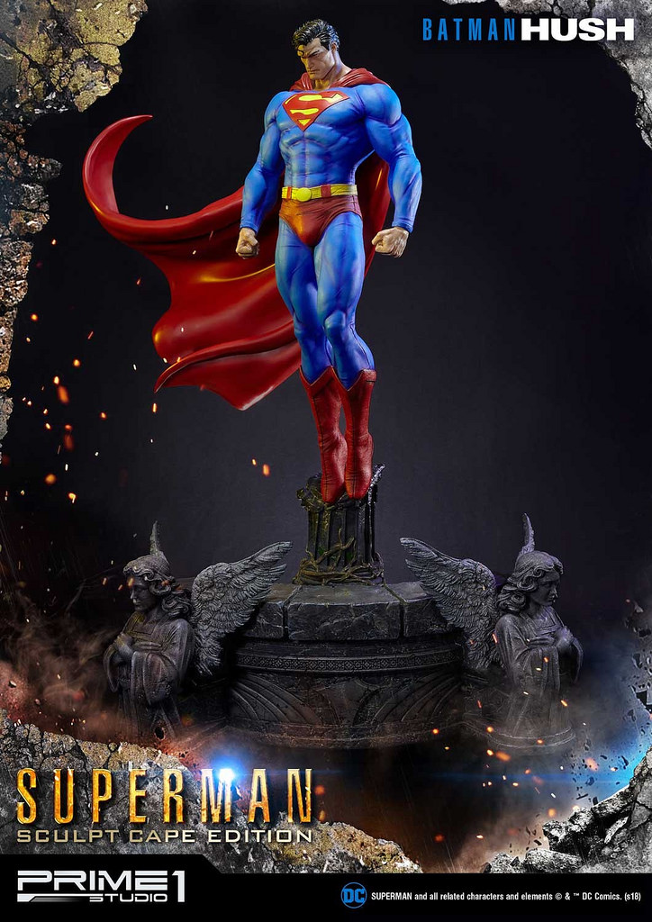 Superman Sculpt Cape Edition