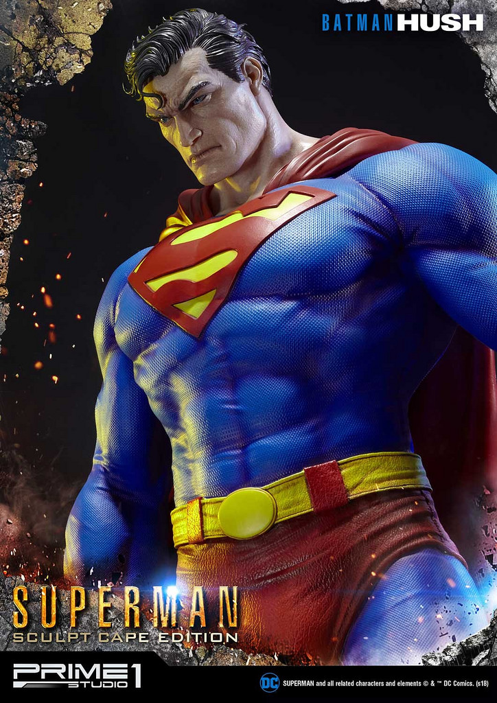 Superman Sculpt Cape Edition
