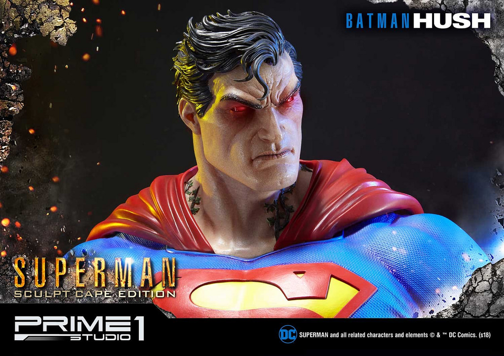 Superman Sculpt Cape Edition