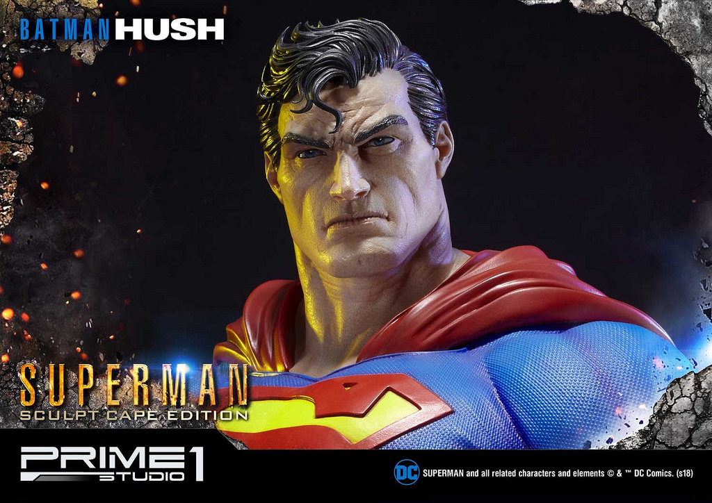 Superman Sculpt Cape Edition