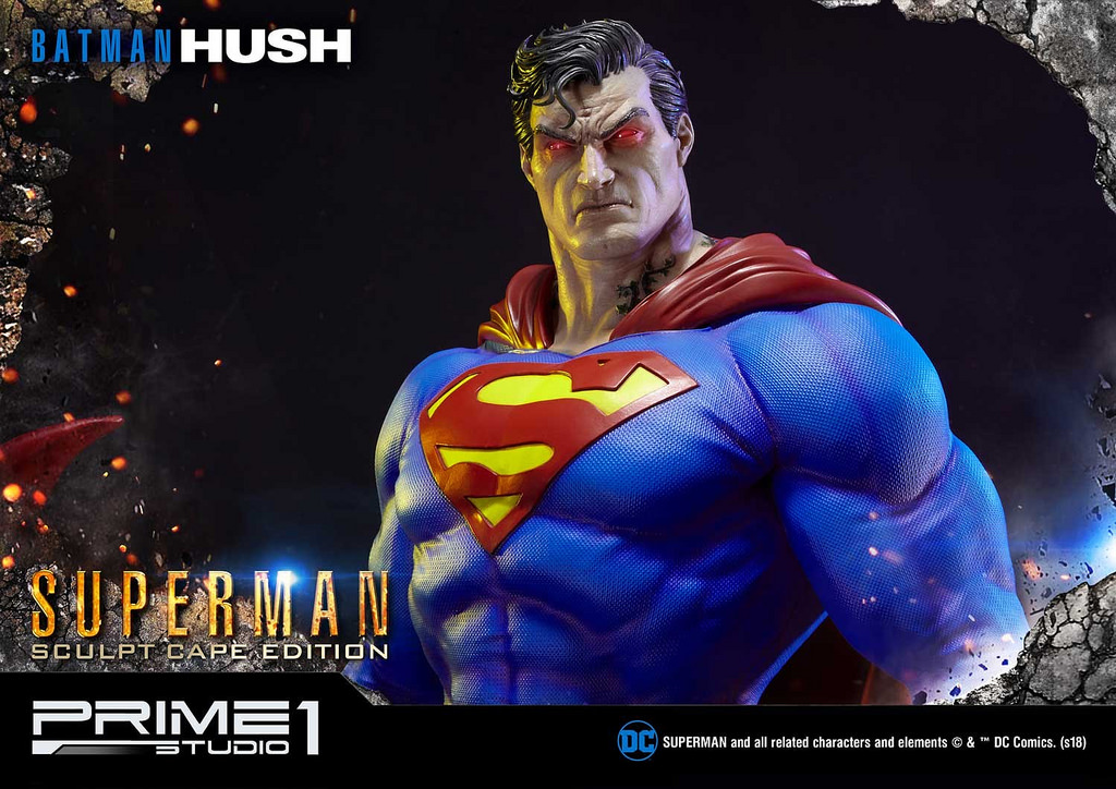 Superman Sculpt Cape Edition