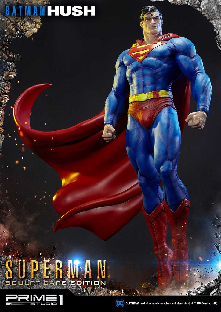 Superman Sculpt Cape Edition