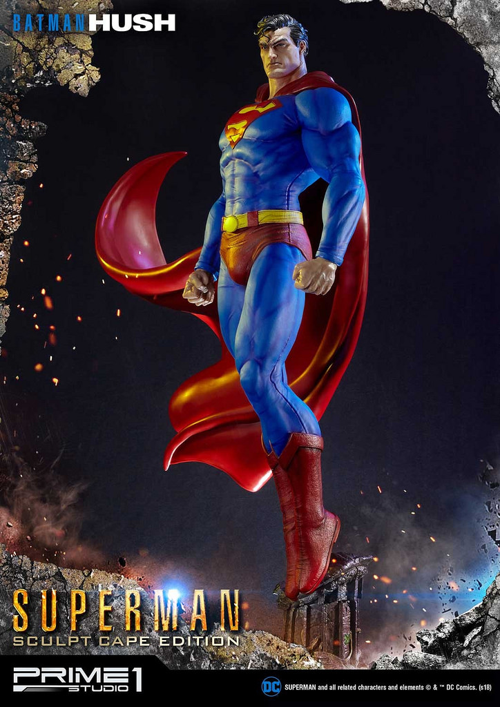Superman Sculpt Cape Edition