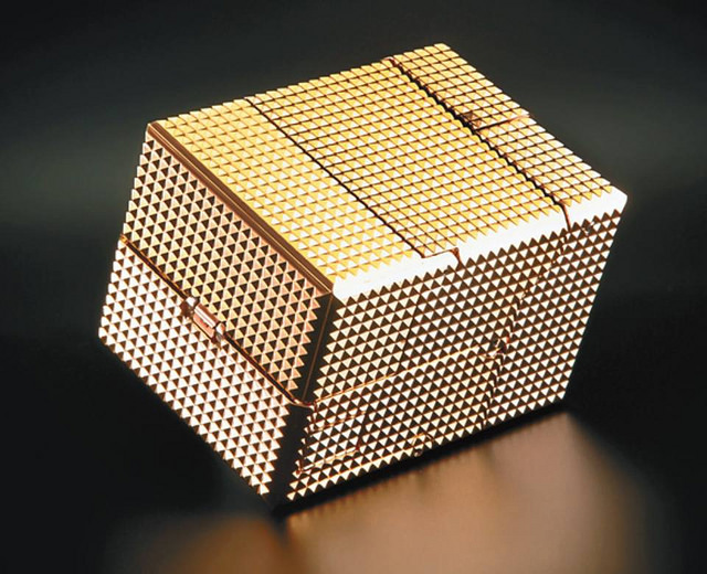 ES Gokin DX - Gold Lightan