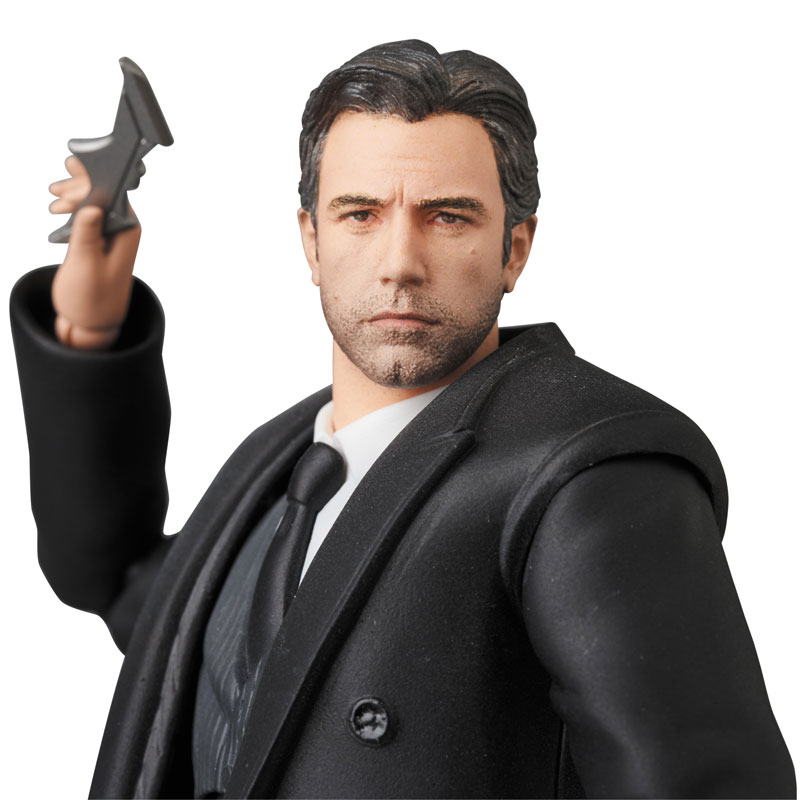 MAFEX No.076 MAFEX BRUCE WAYNE Justice League
