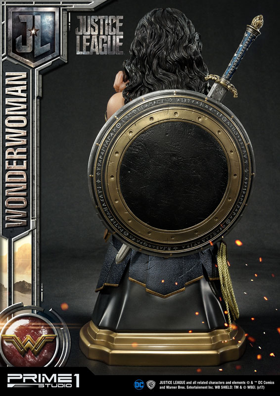 Premium Bust - Justice League: Wonder Woman 1/3 Bust