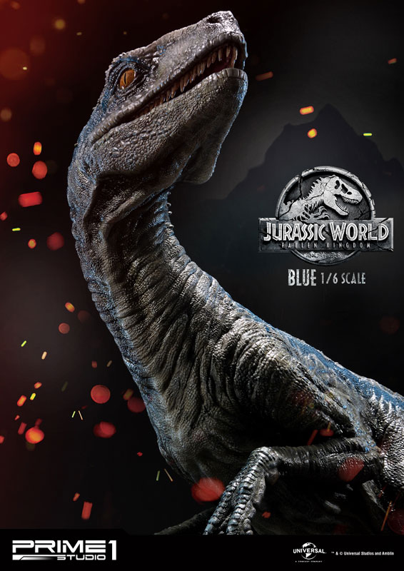 Legacy Museum Collection - Jurassic World: Fallen Kingdom: Blue 1/6 Statue